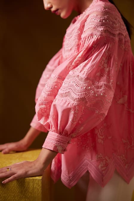 Bunka Pink Cotton Silk Print Floral High Neck Lea Flower Top at Aza Fashions Bunka_Pink Cotton Silk Print Floral High Neck Lea Flower Top_at_Aza_Fashions