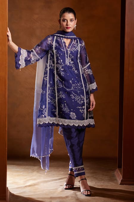 Bunka Blue Organza Lace V-neck Farida Botanical Print Kurta Pant Set