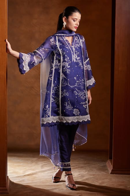 Shop Bunka Blue Organza Lace V-neck Farida Botanical Print Kurta Pant Set Online at Aza Fashions Shop_Bunka_Blue Organza Lace V-neck Farida Botanical Print Kurta Pant Set _Online_at_Aza_Fashions
