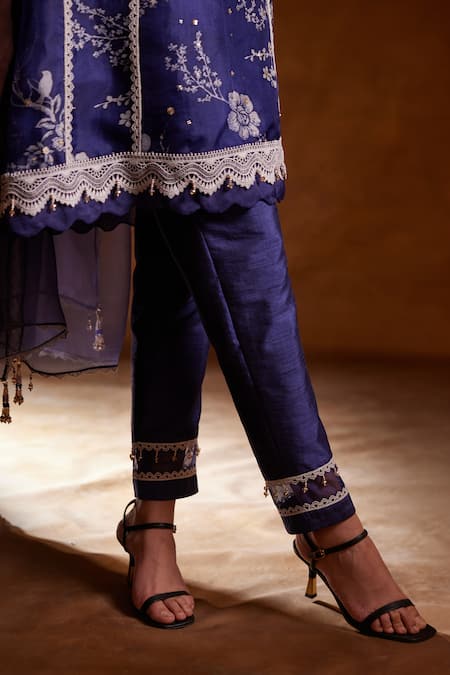 Bunka Blue Organza Lace V-neck Farida Botanical Print Kurta Pant Set at Aza Fashions Bunka_Blue Organza Lace V-neck Farida Botanical Print Kurta Pant Set _at_Aza_Fashions