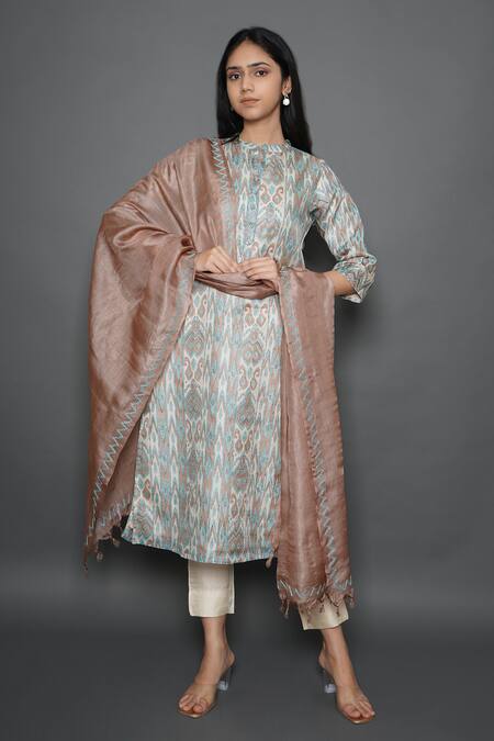 Kameez Blue Tussar, Silk Mandarin Collar Abstract Print Kurta With Dupatta Online at Aza Fashions Kameez_Blue Tussar, Silk Mandarin Collar Abstract Print Kurta With Dupatta _Online_at_Aza_Fashions