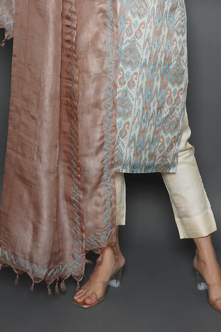 Buy Kameez Blue Tussar, Silk Mandarin Collar Abstract Print Kurta With Dupatta Online at Aza Fashions Buy_Kameez_Blue Tussar, Silk Mandarin Collar Abstract Print Kurta With Dupatta _Online_at_Aza_Fashions