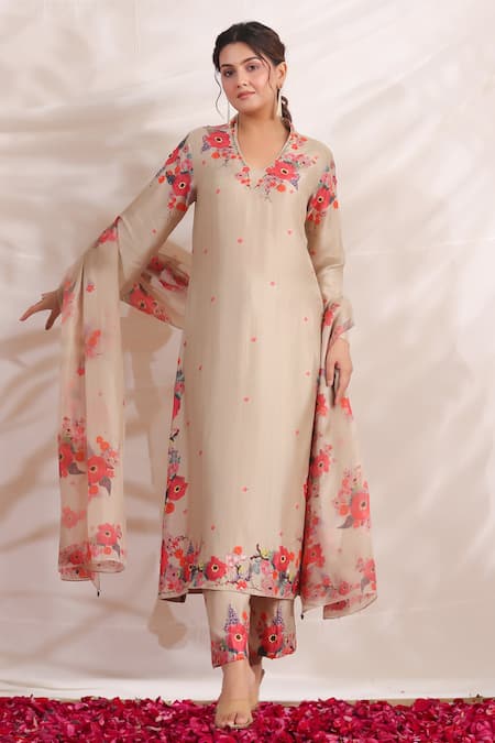 Label Niti Bothra Ivory Silk Printed And Hand Embroidered Floral V Bahaar Kurta Palazzo Set 