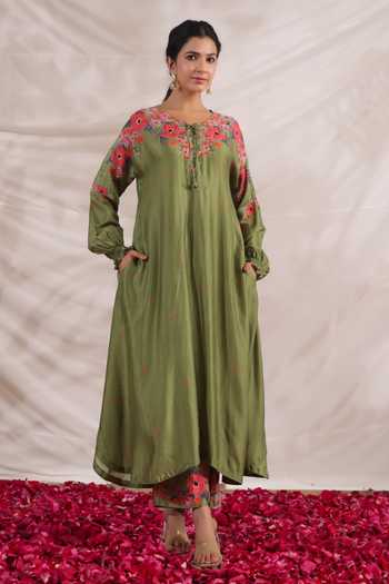Buy_Label Niti Bothra_Green Silk Beads, Sequins V-neck Bahaar Bloom Print Kurta With Palazzo _Online_at_Aza_Fashions