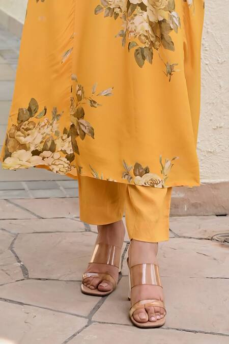 Shop_Palak & Mehak_Yellow Crepe Gota Patti, Embroidery, Shikha Floral Print Kurta And Pant Set _Online_at_Aza_Fashions