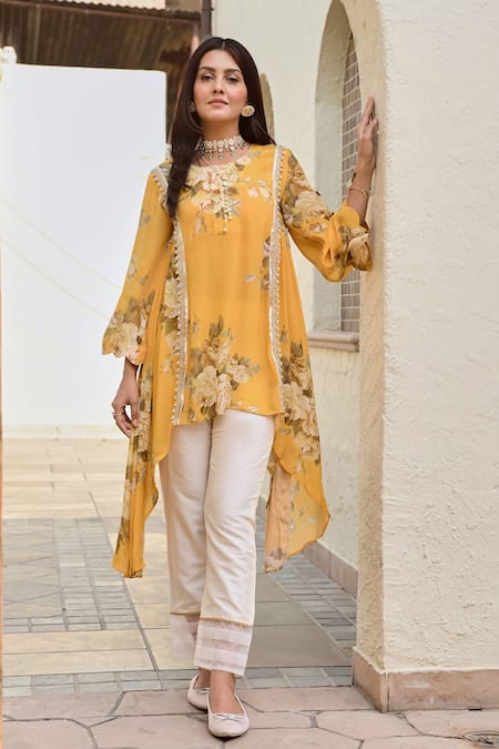 Palak & Mehak Soni Floral Bloom Print Top & Pant Set 