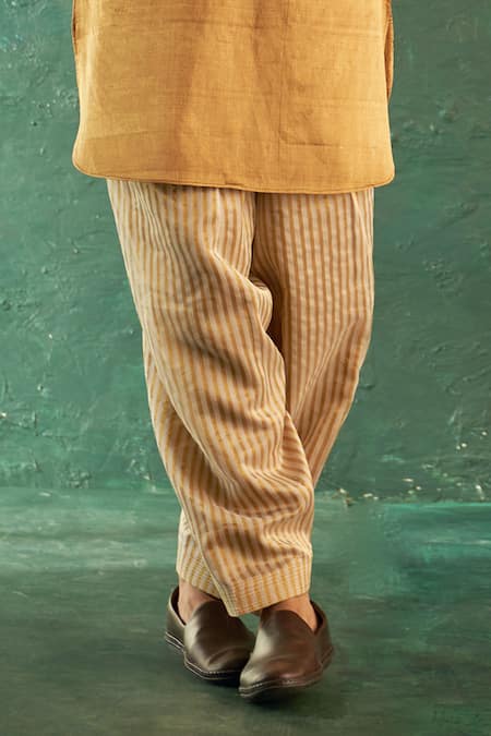 Buy Charkhee Gold Silk, Cotton Embroidery Metallic Solid Kurta With Salwar Online at Aza Fashions Buy_Charkhee_Gold Silk, Cotton Embroidery Metallic Solid Kurta With Salwar _Online_at_Aza_Fashions