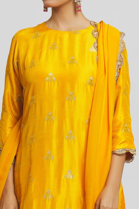 Shop Peenacolada Yellow Silk, Brocade, Organza Lace Round Neck Scallop Kurta Dhoti Pant Set Online at Aza Fashions Shop_Peenacolada_Yellow Silk, Brocade, Organza Lace Round Neck Scallop Kurta Dhoti Pant Set _Online_at_Aza_Fashions