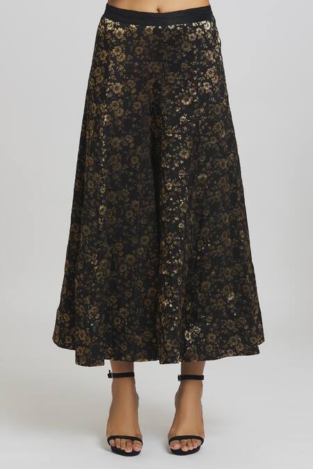 Peenacolada Black Silk, Brocade Collared Button Down Shirt With Sharara Online at Aza Fashions Peenacolada_Black Silk, Brocade Collared Button Down Shirt With Sharara _Online_at_Aza_Fashions