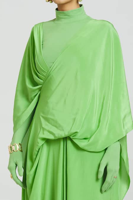 Shop Huemn Green Silk, Crepe Overlapping Pallu Pant Saree Online at Aza Fashions Shop_Huemn_Green Silk, Crepe Overlapping Pallu Pant Saree _Online_at_Aza_Fashions