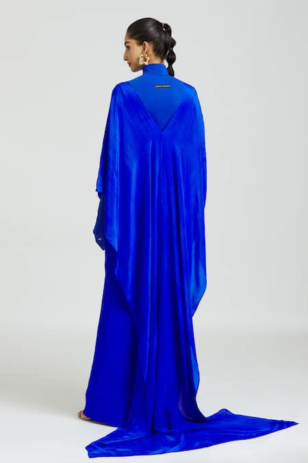 Shop Huemn Blue Silk Plain Dual Pallu Pant Saree at Aza Fashions Shop_Huemn_Blue Silk Plain Dual Pallu Pant Saree _at_Aza_Fashions