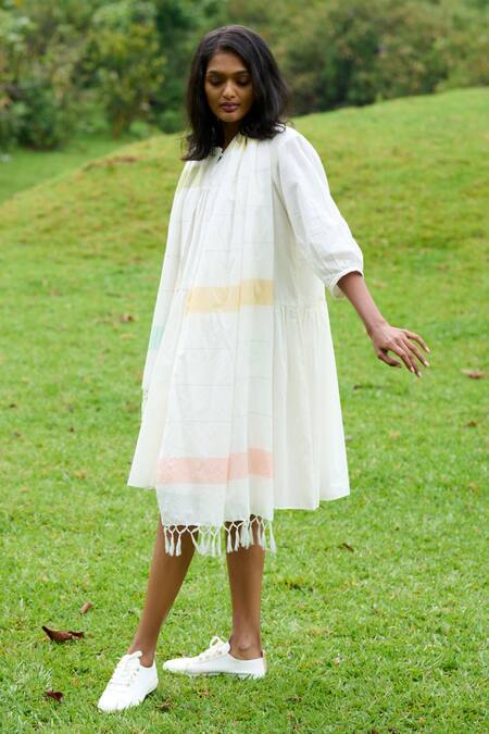 Buy Mantra Ivory Handloom , Chanderi Keyhole Tiered Dress With Striped Stole Online at Aza Fashions Buy_Mantra_Ivory Handloom , Chanderi Keyhole Tiered Dress With Striped Stole _Online_at_Aza_Fashions