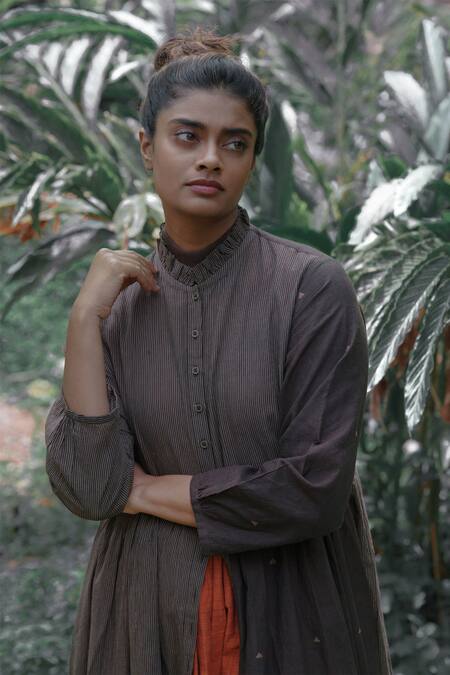 Buy Mantra Brown Handloom Cotton, Maheshwari Asymmetric Dark Cedar Pinstripe Panelled Dress Online at Aza Fashions Buy_Mantra_Brown Handloom Cotton, Maheshwari Asymmetric Dark Cedar Pinstripe Panelled Dress _Online_at_Aza_Fashions