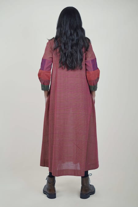 Shop Mantra Purple Handloom Cotton, Maheshwari Embroidery Mulled Handwoven A-line Dress at Aza Fashions Shop_Mantra_Purple Handloom Cotton, Maheshwari Embroidery Mulled Handwoven A-line Dress _at_Aza_Fashions