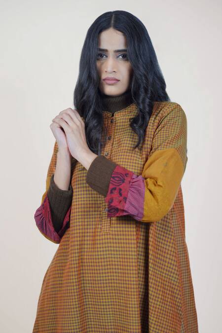 Mantra Brown Handloom Cotton, Maheshwari Spiced Honey Checkered A-line Dress Online at Aza Fashions Mantra_Brown Handloom Cotton, Maheshwari Spiced Honey Checkered A-line Dress _Online_at_Aza_Fashions