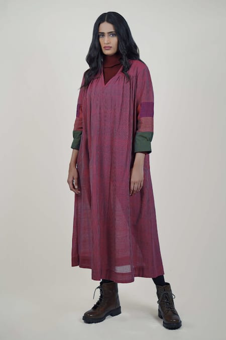 Mantra Wine Handloom Cotton, Maheshwari Embroidery, Pinstripe Pattern A-line Dress 