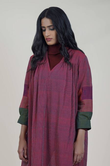 Buy Mantra Wine Handloom Cotton, Maheshwari Embroidery, Pinstripe Pattern A-line Dress Online at Aza Fashions Buy_Mantra_Wine Handloom Cotton, Maheshwari Embroidery, Pinstripe Pattern A-line Dress _Online_at_Aza_Fashions
