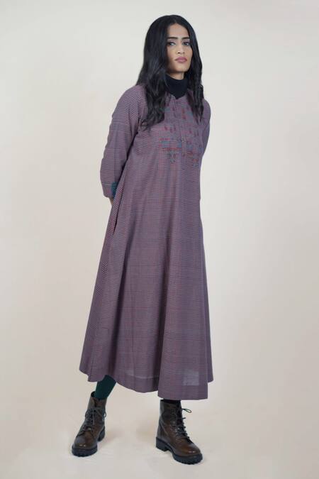 Buy_Mantra_Blue Handloom Cotton, Maheshwari Embroidery Round Checkered Pattern A-line Dress _Online_at_Aza_Fashions