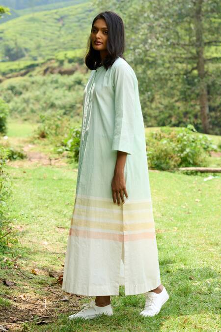 Mantra Blue Handloom Cotton Round Neck Handwoven Color Blocked Kurta Online at Aza Fashions Mantra_Blue Handloom Cotton Round Neck Handwoven Color Blocked Kurta _Online_at_Aza_Fashions