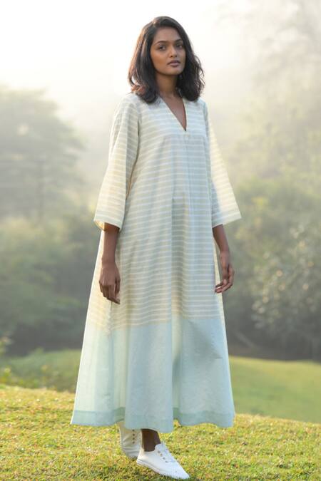 Mantra_Green Handloom Cotton V-neck Handwoven Stripe Pattern Dress _Online_at_Aza_Fashions