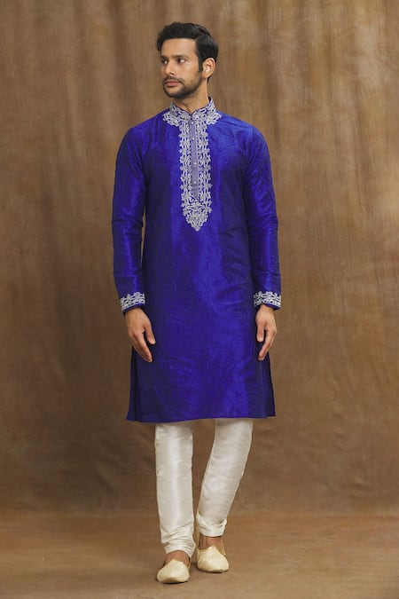 Arihant Rai Sinha Paisley Threadwork Straight Kurta 