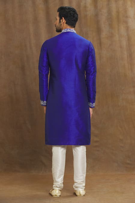 Arihant Rai Sinha Paisley Threadwork Straight Kurta 