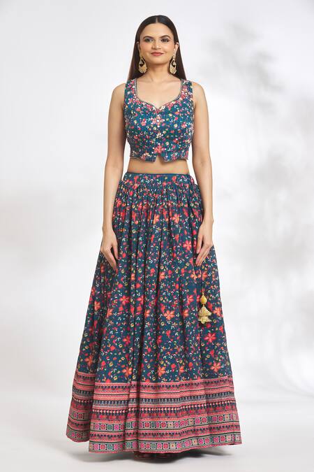 Samyukta Singhania_Blue Chiffon, Net Embroidery Asymmetric Floral Pattern Lehenga Set_Online_at_Aza_Fashions