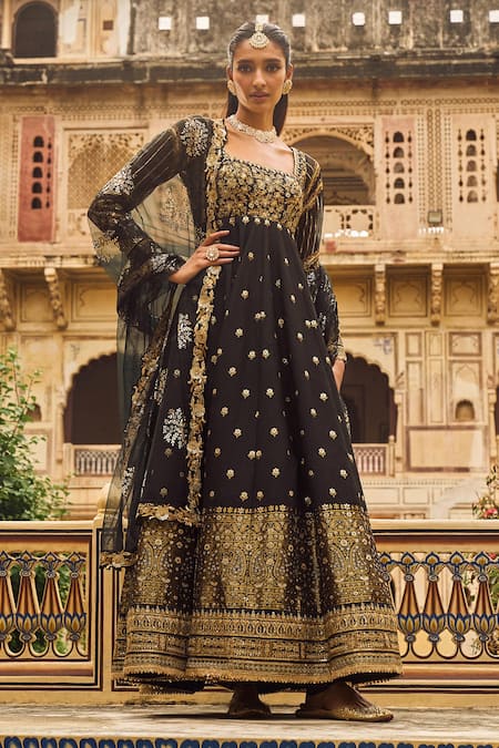 LASHKARAA Black Brocade Embroidery Thread Square Neck Floral Bloom Yoke Anarkali Pant Set 