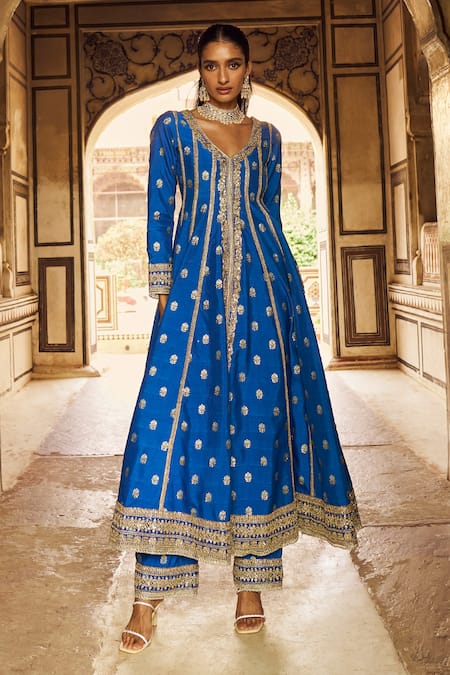 Lashkaraa_Blue Brocade, Chiffon Zari, Sequins, Embroidery Floral Bloom Anarkali Set _Online_at_Aza_Fashions