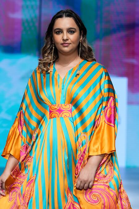 Buy Swati Vijaivargie Blue Bemberg Modal Satin Printed Abstract Paisley V Neck Pleated Kaftan Online at Aza Fashions Buy_Swati Vijaivargie_Blue Bemberg Modal Satin Printed Abstract Paisley V Neck Pleated Kaftan _Online_at_Aza_Fashions