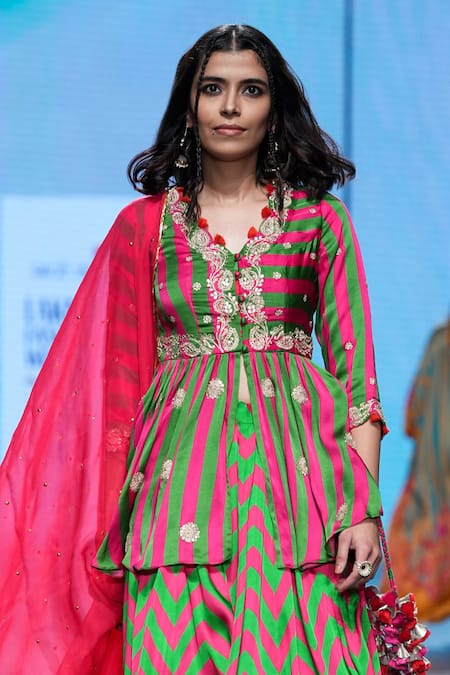 Swati Vijaivargie_Emerald Green Bamboo, Silk Organza Fringe, Chevron Print Lehenga Kurta Set _Online_at_Aza_Fashions