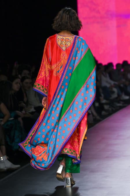 Shop_Swati Vijaivargie_Orange Silk Beads, Sequins, Gota Patti, Zari Jhumki Vintage Print Kurta Set _at_Aza_Fashions