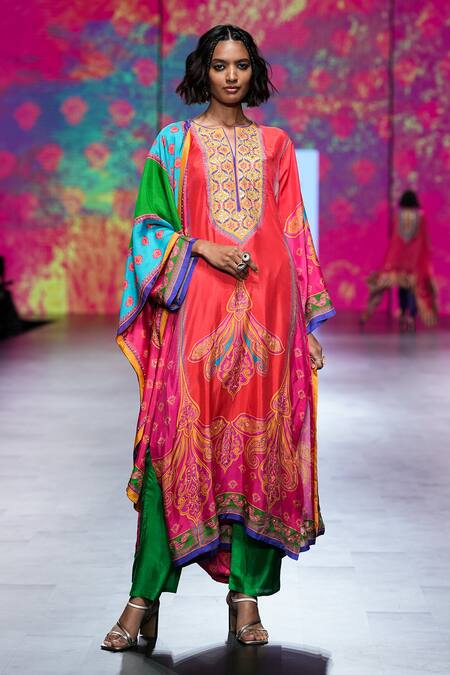 Swati Vijaivargie_Orange Silk Beads, Sequins, Gota Patti, Zari Jhumki Vintage Print Kurta Set _at_Aza_Fashions