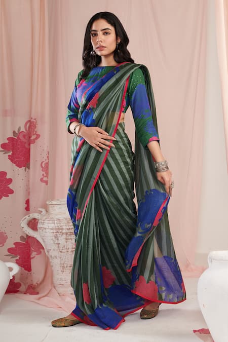 Negra Elegante Floral Stripe Print Saree With Unstitched Blouse Piece 