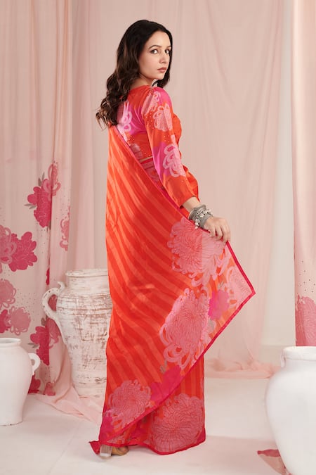 Negra Elegante Stripe Print Saree With Unstitched Blouse Piece 