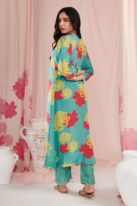 Negra Elegante Blue Crepe Pearls V-neck Blossom Print Kaftan With Pant Online at Aza Fashions Negra Elegante_Blue Crepe Pearls V-neck Blossom Print Kaftan With Pant _Online_at_Aza_Fashions