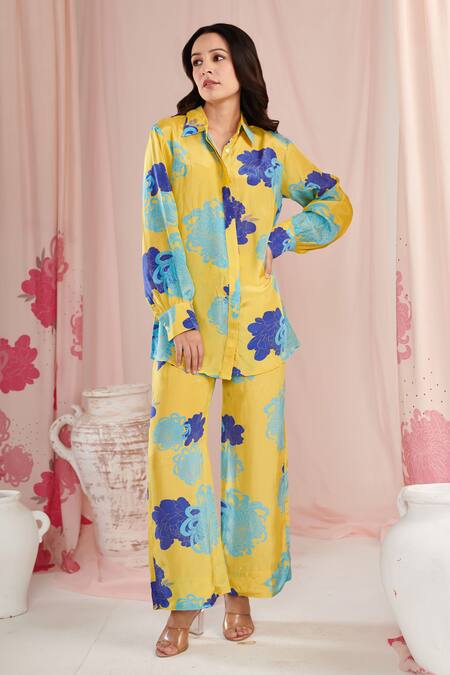 Buy Negra Elegante Yellow Crepe Embroidery Shawl Neck Chrysanthemum Print Shirt With Pant Online at Aza Fashions Buy_Negra Elegante_Yellow Crepe Embroidery Shawl Neck Chrysanthemum Print Shirt With Pant _Online_at_Aza_Fashions