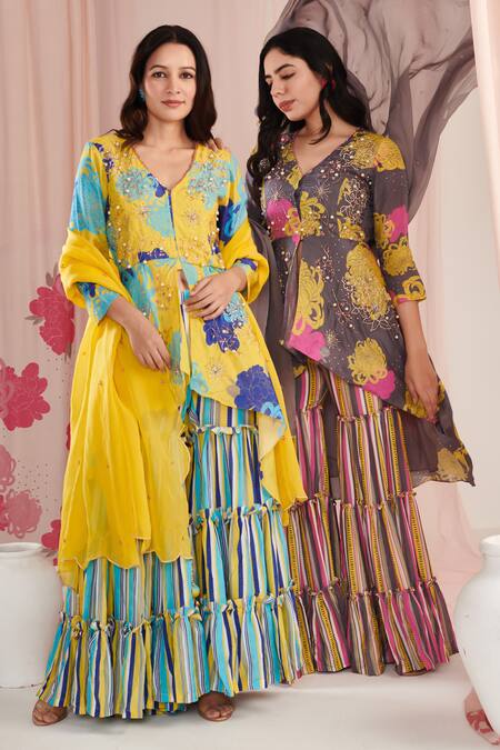 Shop Negra Elegante Grey Cotton, Organza, Silk Pearls, Floral Print Peplum Kurta Sharara Set Shop_Negra Elegante_Grey Cotton, Organza, Silk Pearls, Floral Print Peplum Kurta Sharara Set