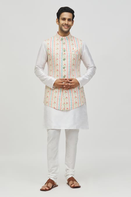 Arihant Rai Sinha Cream Bundi Rayon Embroidered Floral Pattern And Kurta Set