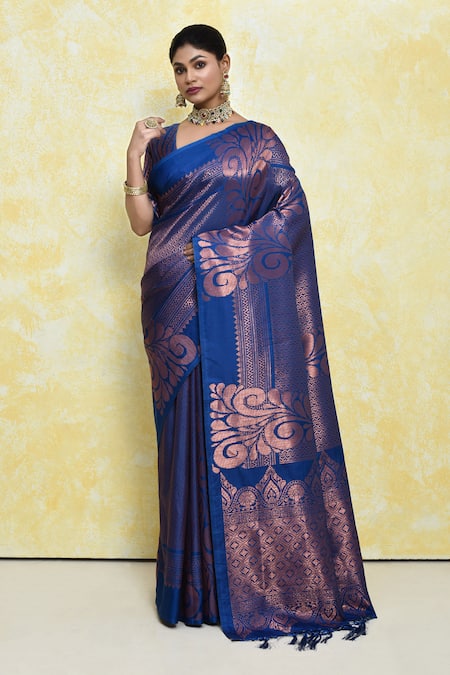 Samyukta Singhania Paisley & Geometric Woven Saree With Blouse 