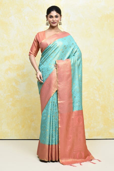 Samyukta Singhania Patola Pattern Handwoven Saree With Blouse 