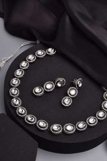 Swabhimann_Grey Imitation Diamonds Kundan Embellished Necklace Set _Online_at_Aza_Fashions