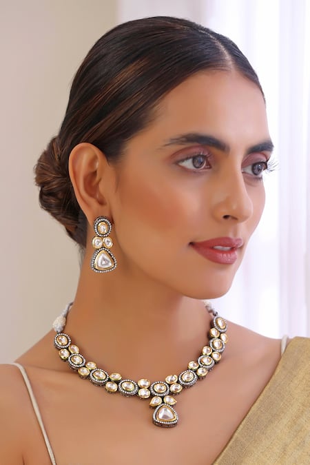 Shop_Swabhimann_Grey Imitation Diamonds Kundan Work Pendant Necklace Set _Online_at_Aza_Fashions