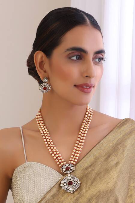 Buy_Swabhimann_Red Diamonds, Stones Victorian Polki Embellished Long Pendant Necklace Set_Online_at_Aza_Fashions