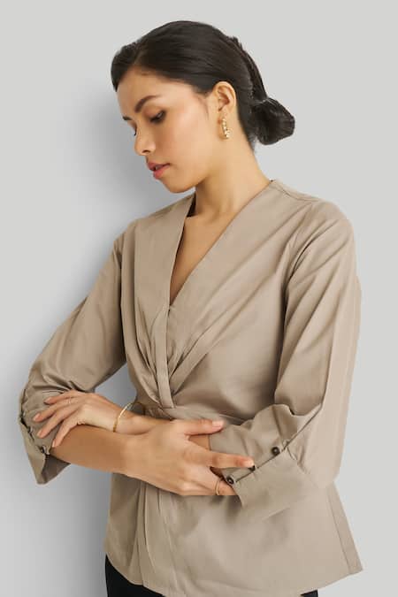 Reistor Beige Cotton V-neck Organic Twisted Top Online at Aza Fashions Reistor_Beige Cotton V-neck Organic Twisted Top _Online_at_Aza_Fashions