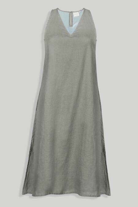 Buy Reistor Green Hemp, Tencel V-neck Reading Tea Leaves V Dress Buy_Reistor_Green Hemp, Tencel V-neck Reading Tea Leaves V Dress
