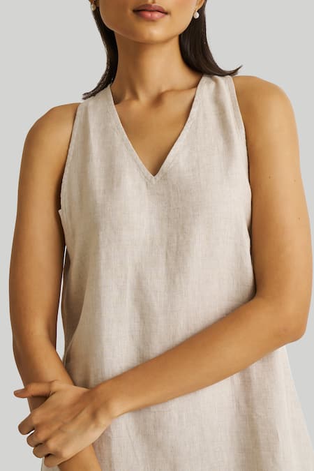 Buy Reistor Beige Hemp, Tencel V-neck V Midi Dress Buy_Reistor_Beige Hemp, Tencel V-neck V Midi Dress
