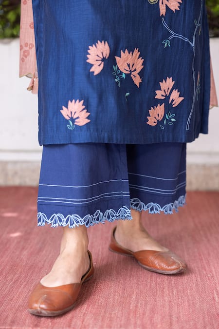 Shop Vaayu Blue Muslin, Cotton Embroidery Round Neck Floral Applique Kurta Pant Set Online at Aza Fashions Shop_Vaayu_Blue Muslin, Cotton Embroidery Round Neck Floral Applique Kurta Pant Set _Online_at_Aza_Fashions