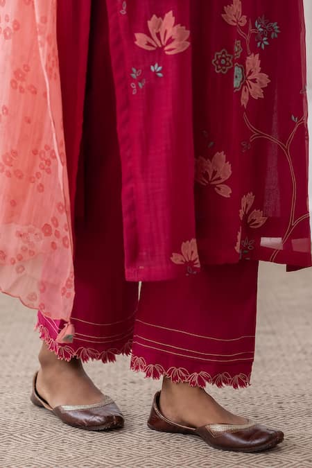 Buy Vaayu Pink Muslin, Cotton Embroidery, Tassels Bloom Garden Applique Kurta Pant Set Online at Aza Fashions Buy_Vaayu_Pink Muslin, Cotton Embroidery, Tassels Bloom Garden Applique Kurta Pant Set _Online_at_Aza_Fashions
