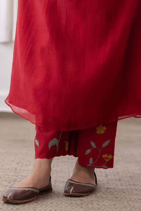 Buy_Vaayu_Red Muslin, Cotton Embroidery Round Neck Pintuck Yoke Kurta With Pant_Online_at_Aza_Fashions
